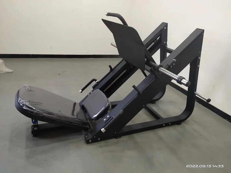 Sprzęt do ćwiczeń na siłowni w – Home Gym With Leg Press recenzja i cena
